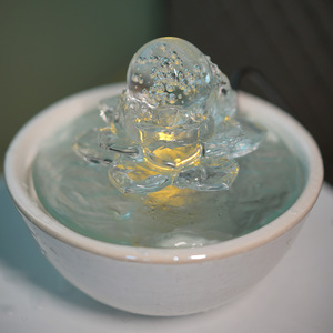 Fuente de cristal con forma de loto y cascada de agua para Feng Shui y atracción de riqueza 110-220V AC - Product Image 2