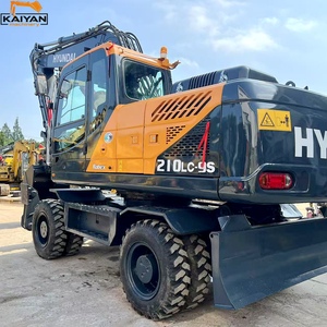 Excavatrice hydraulique sur chenilles HYUNDAI 210LC-9S d'occasion, importée de Corée, pour travaux d'ingénierie municipale - Product Image 2