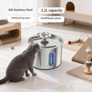 <span class=keywords><strong>Fontaine</strong></span> à <span class=keywords><strong>eau</strong></span> pour <span class=keywords><strong>chat</strong></span> en acier inoxydable la plus vendue, distributeur d'<span class=keywords><strong>eau</strong></span> automatique pour animaux de compagnie de 2,2 L avec lumière LED intelligente et fenêtre de niveau d'<span class=keywords><strong>eau</strong></span> - Product Image 5