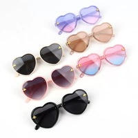 Kinder-Sonnenbrille mit Lichtverlauf-Gläsern, Niedlicher Bienen-Herz-Form-Rahmen, Modische Sonnenbrille für Mädchen
