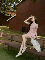 Gaun Pesta Elegan Berbahan Poliester dengan Kerah Mandarin Pink, Bordir, Berlapis, dan Model Empire Waist, Layanan OEM Vietnam