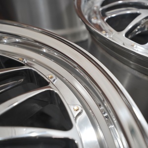 Jantes en aluminium forgé 6061 super légères, neuves, avec peinture, MOQ 4 pièces pour voitures de luxe - Product Image 6