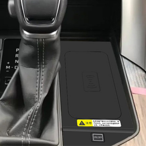 <span class=keywords><strong>Chargeur</strong></span> de voiture sans fil OE-Fit Station de charge <span class=keywords><strong>portable</strong></span> 10W pour Toyota Land Cruiser LC300 - Product Image 6