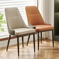 Chaise de salle à manger avec assise capitonnée, base en métal rainurée et pieds en métal évasés, prix promotionnel pour les restaurants Vineyard et Farm Restaurant