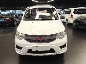 VAN Usada de Gasolina, Modelo 2018, Saic Wuling Hongguang S, Clásica, Modelo Básico, Exterior Blanco, 5-8 Asientos, 1.2L, Manual, Económica - Product Image 2