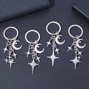 YW Simple alliage creux étoile lune mousqueton porte-clés pour hommes et femmes bagage sac cadeau - Product Image 4