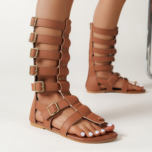 Sandalias Gladiador Planas hasta la Rodilla con Múltiples Hebillas y Punta Abierta para Verano y Playa - Product Image 1