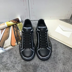 Fashion brand comfortable board shoes luxurious designer sneakers men's and women's lightweight sports shoes - Product Image 2