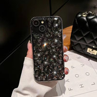 Coque de téléphone de luxe avec incrustation de strass en cristal Coque rigide Couverture complète Sparkling Bling Handmade PC Material pour iPhone