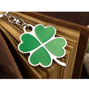 Factory Wholesale Cheap High Quality Lucky Keychain Personalized Keychains Vendors For 4 Leaf Clover Keychains Metal Crafts