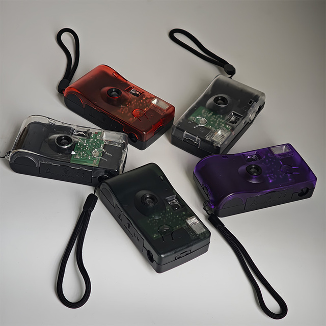 Transparent 135 Disposable Flash Film Camera with Lanyard, Customizable Design, ISO 400, CE Rohs FCC REACH CPC UKCA-Certified