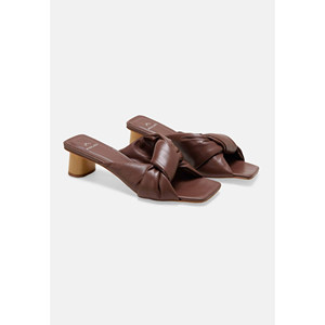 Mules de Cuero Color Bronceado Caroba para Mujer, Sandalias con Tacón Cilíndrico de 4 cm y Diseño Slip-On - Product Image 5