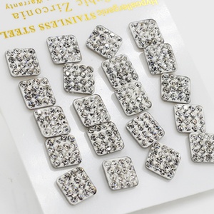 Pendientes de Zirconia Cuadrados de Moda al por Mayor, Chapados en Oro de 6-8mm, Pendientes de Cristal para Mujer - Product Image 5
