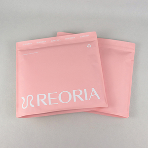 Tùy chỉnh thiết kế phân hủy sinh học compostable bột bắp Matte Nắp kéo Zip khóa T-Shirt hoodie bao bì nhựa túi - Product Image 4