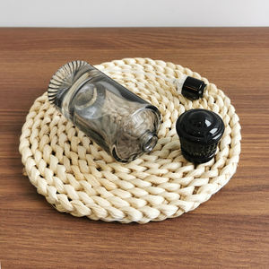 Bouteille cosmétique épaisse à base de volcan 30ml 50ml 100ml Bouteille de parfum en verre de pulvérisation ronde noire - Product Image 2