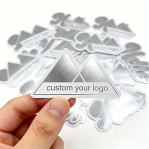Etiquetas Adhesivas Personalizadas con Lámina Dorada, Troqueladas, Resistentes al Agua, con Logotipo de Marca en Escritura <span class=keywords><strong>Cursiva</strong></span>, Decorativas - Product Image 3