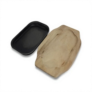Plaque chauffante en fonte au design fabuleux avec base en bois, taille et forme personnalisées, par Home Arts - Product Image 1