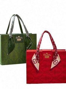 Custom Promotional Luxury Business Bridesmaid Wedding Giveaway <b>Gift</b> Sets Women High Quality Plastic Silk Screen Printed <b>Gift</b> <b>Box</b> - Product Image 5