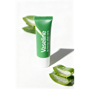 Vaseline Lip Therapy Aloe Vera 4.8g Bálsamo Labial Hidratante Para Todo Tipo de Piel - Product Image 1