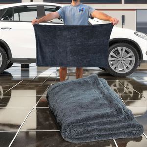 Juego de Paños de Microfibra Modelo CC-002 de Secado Rápido, Tejido Ecológico, Antimicrobiano, Duradero, con Diseño Personalizado para Lavado de Autos - Product Image 2