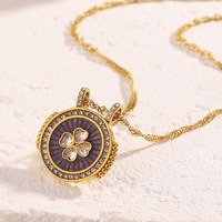 Ensemble de bijoux élégant Dreamidea en acier inoxydable plaqué or avec émail violet et motif trèfle, collier, bague et boucles d'oreilles pour les fêtes