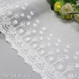 白色花朵刺绣蕾丝装饰内衣制作18厘米薄纱新娘婚纱面料
