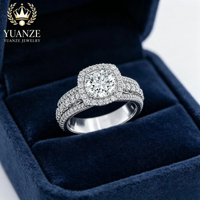Original ab Werk, kundenspezifisch, Großhandel, 925er Sterlingsilber, dreireihiger Pavé-Moissanit-Ring, Mittelstein, luxuriöser Ehering