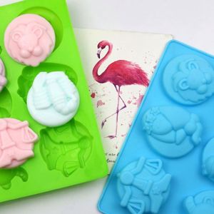 Moule en silicone 3D écologique à 6 cavités en forme de constellation pour gâteaux, savons et fromages. Fournitures de cuisine, outils de pâtisserie OEM/ODM - Product Image 1