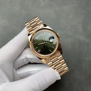 <b>Top</b>-quality <b>rose</b> gold round luxury men's watch with 904 stainless steel and sapphire calendar function for diving purposes - Product Image 1