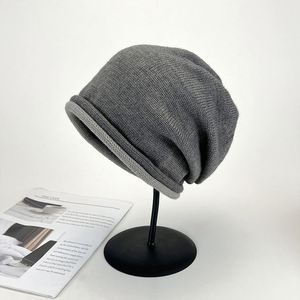 Gorros de Invierno Unisex 2025 con Logotipo Bordado a Mano, Personalizados para Negocios, Playa, Cálidos - Product Image 3