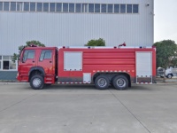 Prix d'usine HOWO 6*4 20 tonnes camion Bowser à eau de lutte contre l'incendie camions de pompiers camion de pompiers réservoir d'eau en mousse