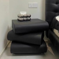 Table de Chevet Rotative Intelligente en Bois Massif avec Plateau en Cuir, Style Crème Moderne, Meuble de Rangement pour Chambre à Coucher, Idéal pour Hôtel, Fait Main