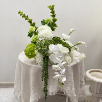 Vente en gros de centre de table floral artificiel pour mariage, arrangement floral en soie pour la table de réception de mariage, décoration de fête