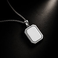 Collier pendentif en laiton plaqué argent, plaque d'identification octogonale carrée avec initiale, micro-pavé CZ, bijoux lettres unisexe OEM ODM