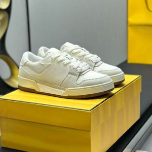 Chaussures décontractées de luxe pour hommes, légères et confortables, chaussures de sport souples, chaussures de skate tendance. - Product Image 2