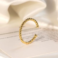 Perhiasan Wanita Mewah Trendi Lapis Emas 18K Bahan Stainless Steel Cincin Jari Hati yang Dapat Disesuaikan Set Cincin Hadiah Khusus
