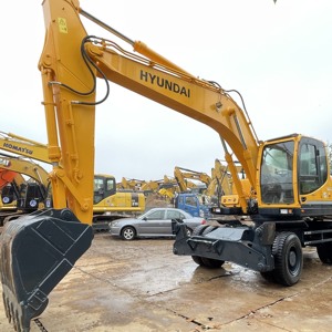 حفارة هيونداي مستعملة ذات عجلات، حفارة هيونداي مستعملة طراز 210W-9 210 220LC-9s 220-9 220، حفارة هيونداي ثقيلة - Product Image 5