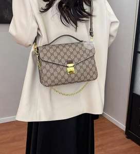 Sac à main de luxe en cuir PU sac fourre-tout à bandoulière imprimé à la mode marques célèbres sacs à main sac de messager unisexe - Product Image 6