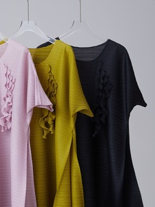 PY Nueva Llegada, Vestido Elegante Plisado Miyake con Volantes Laterales, Cuello Redondo Holgado, Tallas Grandes, Ropa de Mujer al por Mayor - Product Image 4