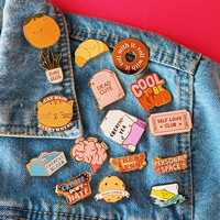 Épingles de revers personnalisées en métal émaillé, badges découpés avec logo de dessin animé pour chapeaux et accessoires vestimentaires sur le thème de l'anime