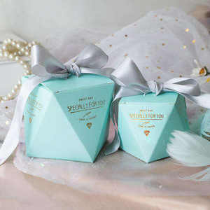 Caja <span class=keywords><strong>de</strong></span> Regalo <span class=keywords><strong>para</strong></span> Niños Económica, Creativa y Linda, Caja <span class=keywords><strong>de</strong></span> Dulces <span class=keywords><strong>de</strong></span> Papel Plegable con Diseño <span class=keywords><strong>de</strong></span> Puntos <span class=keywords><strong>para</strong></span> Cumpleaños - Product Image 3