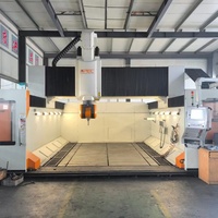 Centre d'usinage à portique 5 axes Taiwan Apec G3050-5L pour la fabrication de moules de grande précision et de composants aéronautiques