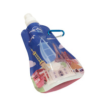 Pochettes souples personnalisées imprimées pour liquides, avec bec verseur, pour aliments pour bébés, jus, lait et aliments pour animaux de compagnie, à fond plat, résistantes à l'humidité