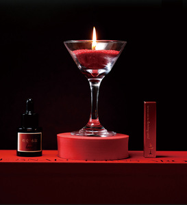 LANJO Kit Cadeau Bougie DIY en Cire de Soja Rouge Perle pour la Saint-Valentin et Noël, Créative, Rechargeable, Écologique, Sans Flamme, Parfumée, Naturelle - Product Image 2