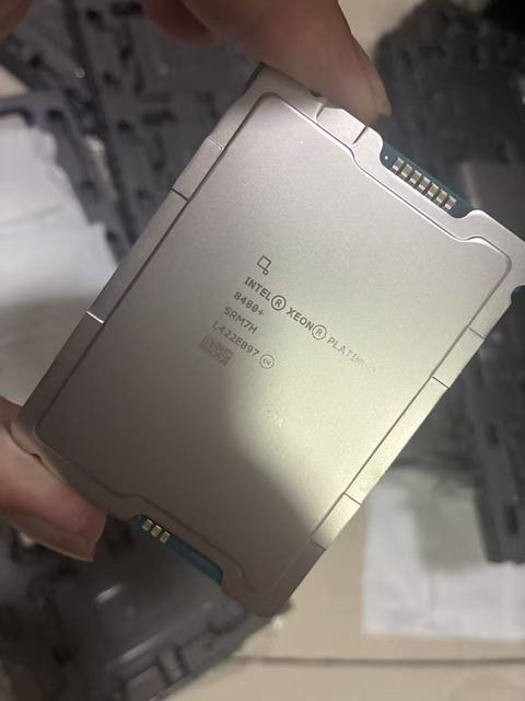 Original Official Version CPU 8480+  Processor