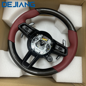 Accessoires de volant <span class=keywords><strong>sport</strong></span> en fibre de carbone personnalisés pour Porsche 991 <span class=keywords><strong>911</strong></span> 992 718 918 CARRERA GT Macan Cayman Cuir rouge - Product Image 1