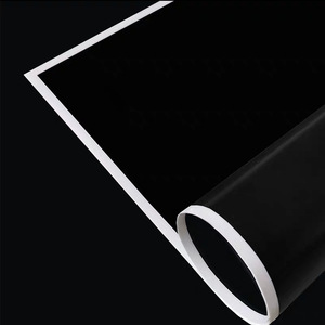 Papel de Regalo de Flores con Borde Noble en Blanco y Negro, Papel Mate Impermeable para Floristería - Product Image 2