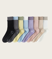 Ensemble d'accessoires de yoga et Pilates écologiques de haute qualité : Bandes de résistance en silicone, haltères de poche, chaussettes antidérapantes – Logo personnalisable