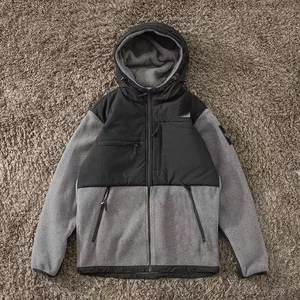 <span class=keywords><strong>Cappotto</strong></span> da <span class=keywords><strong>Uomo</strong></span> in <span class=keywords><strong>Lana</strong></span> d'Agnello Autunno e Inverno, <span class=keywords><strong>Cappotto</strong></span> Imbottito in <span class=keywords><strong>Lana</strong></span>, Caldo <span class=keywords><strong>Cappotto</strong></span> Invernale con Cappuccio, Giacca Imbottita - Product Image 4