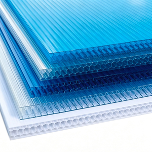 Plaque de toiture en <span class=keywords><strong>polycarbonate</strong></span> haute résistance 2026, plaque de <span class=keywords><strong>polycarbonate</strong></span> multicouche 16 mm, plaque de <span class=keywords><strong>polycarbonate</strong></span> <span class=keywords><strong>alvéolaire</strong></span> <span class=keywords><strong>pour</strong></span> <span class=keywords><strong>serre</strong></span> - Product Image 2